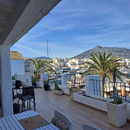 Front With Large Jacuzzi, Double Bed And Sofabed, Overlooking Largest Yachts * מארבלה